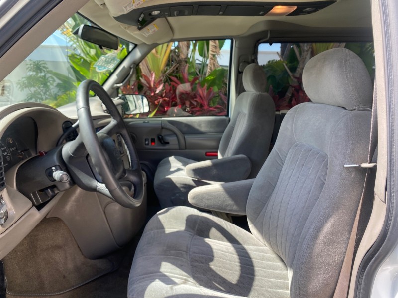 2005 Chevrolet Astro Passenger LT LOW MILES 67,376 1 OWNER in , 