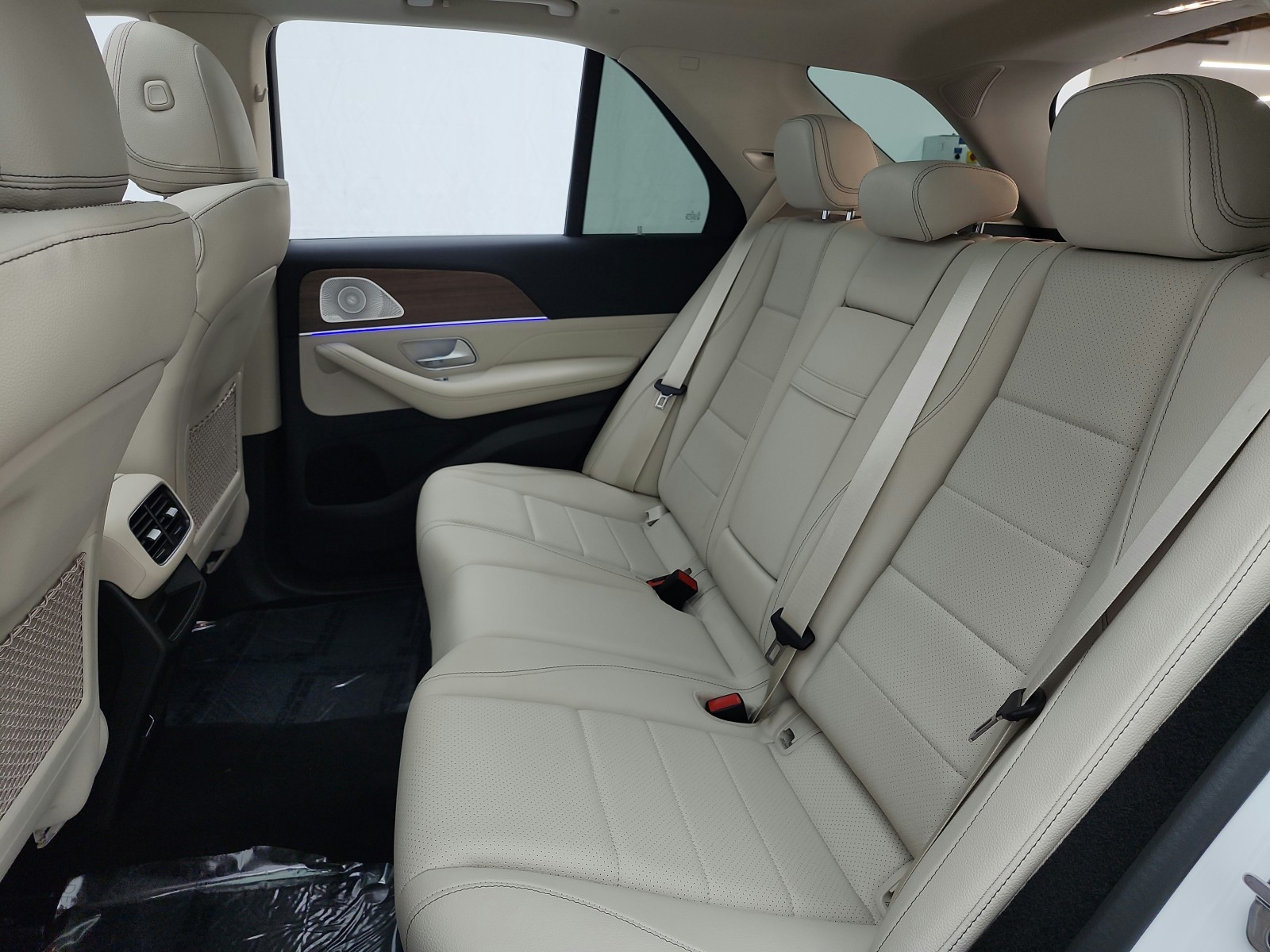 Used 2025 Polar White Mercedes-Benz GLE 350 SUV image 14