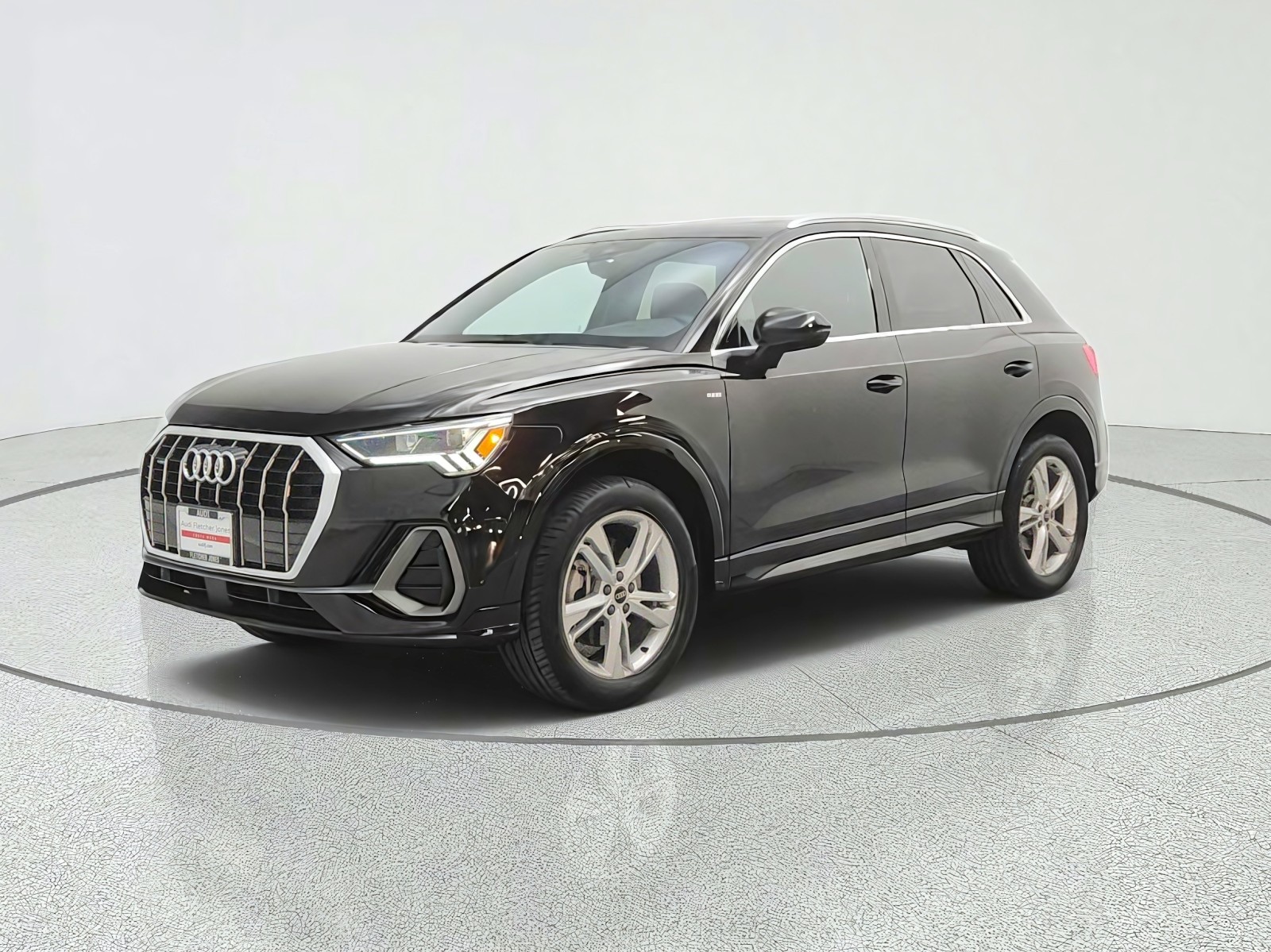2023 Audi Q3 S line Premium