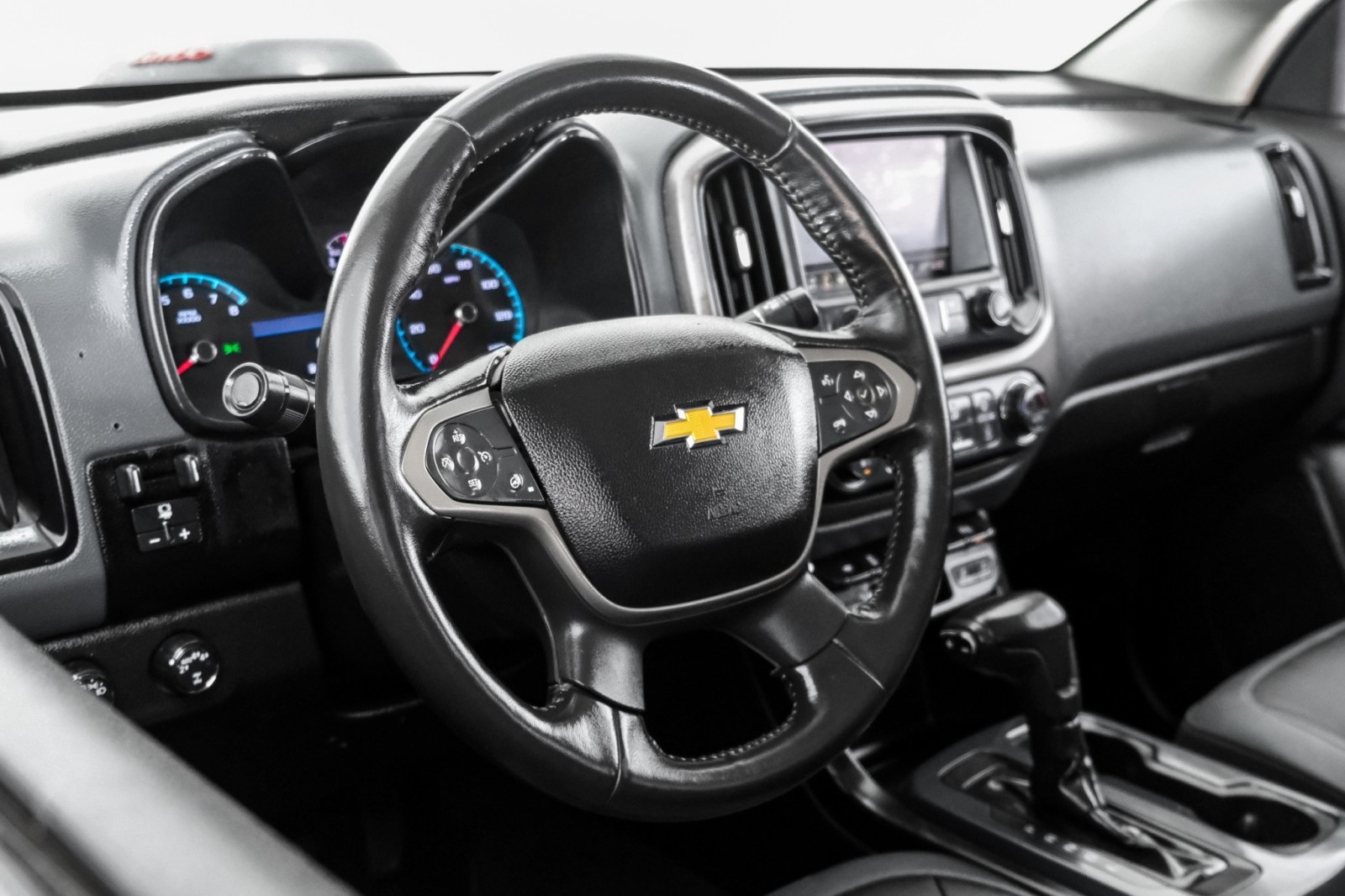 2019 Chevrolet Colorado Z71 CREW CAB 4WD AUTOMATIC HEATED SEATS REAR CAMER 18