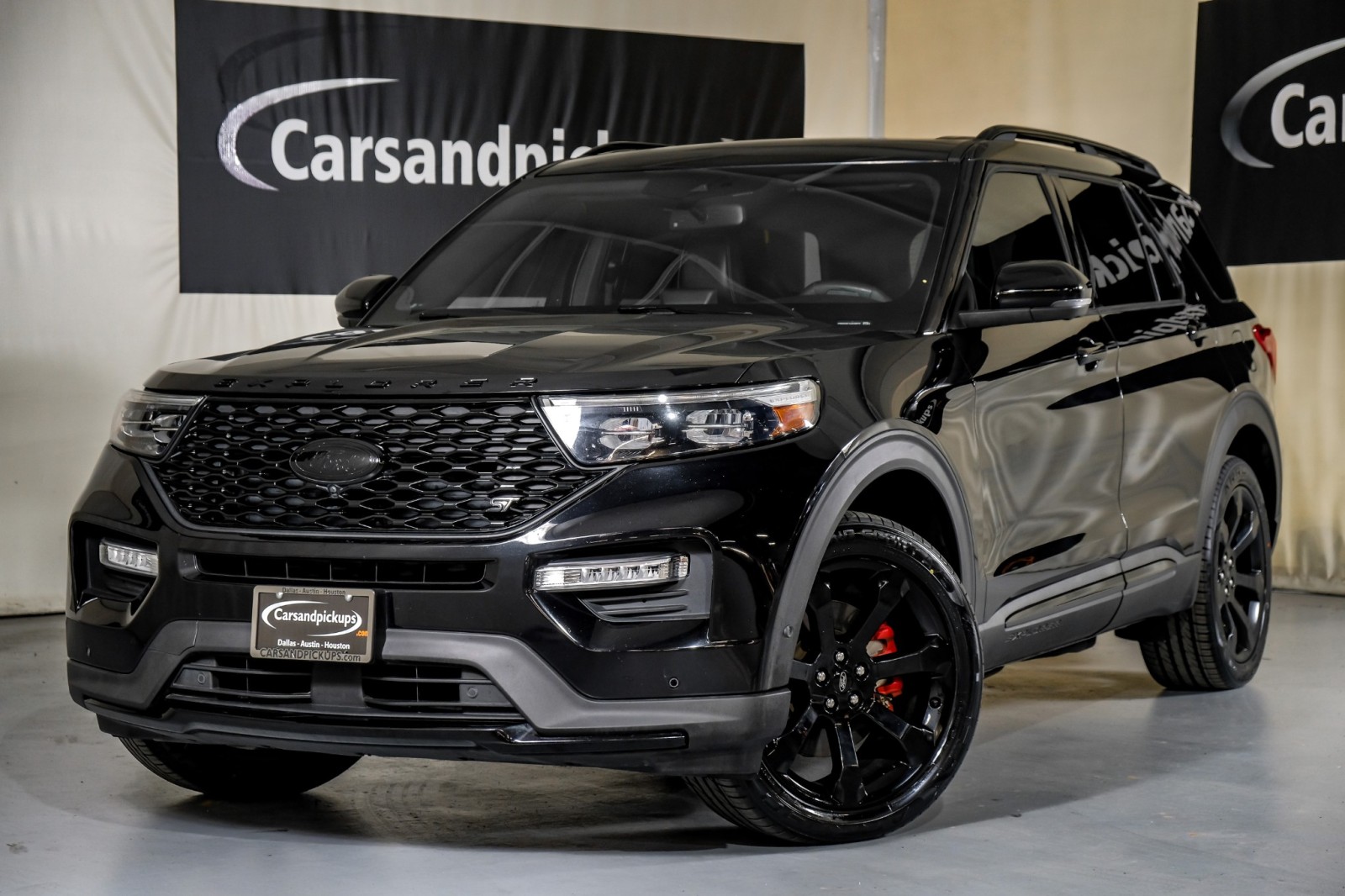 2020 Ford Explorer ST 4