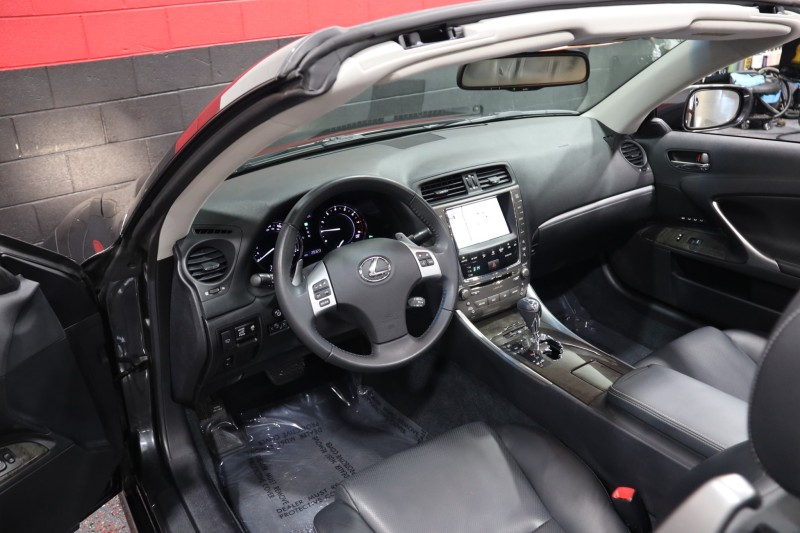 2011 Lexus IS 250C 2dr Convertible in , 