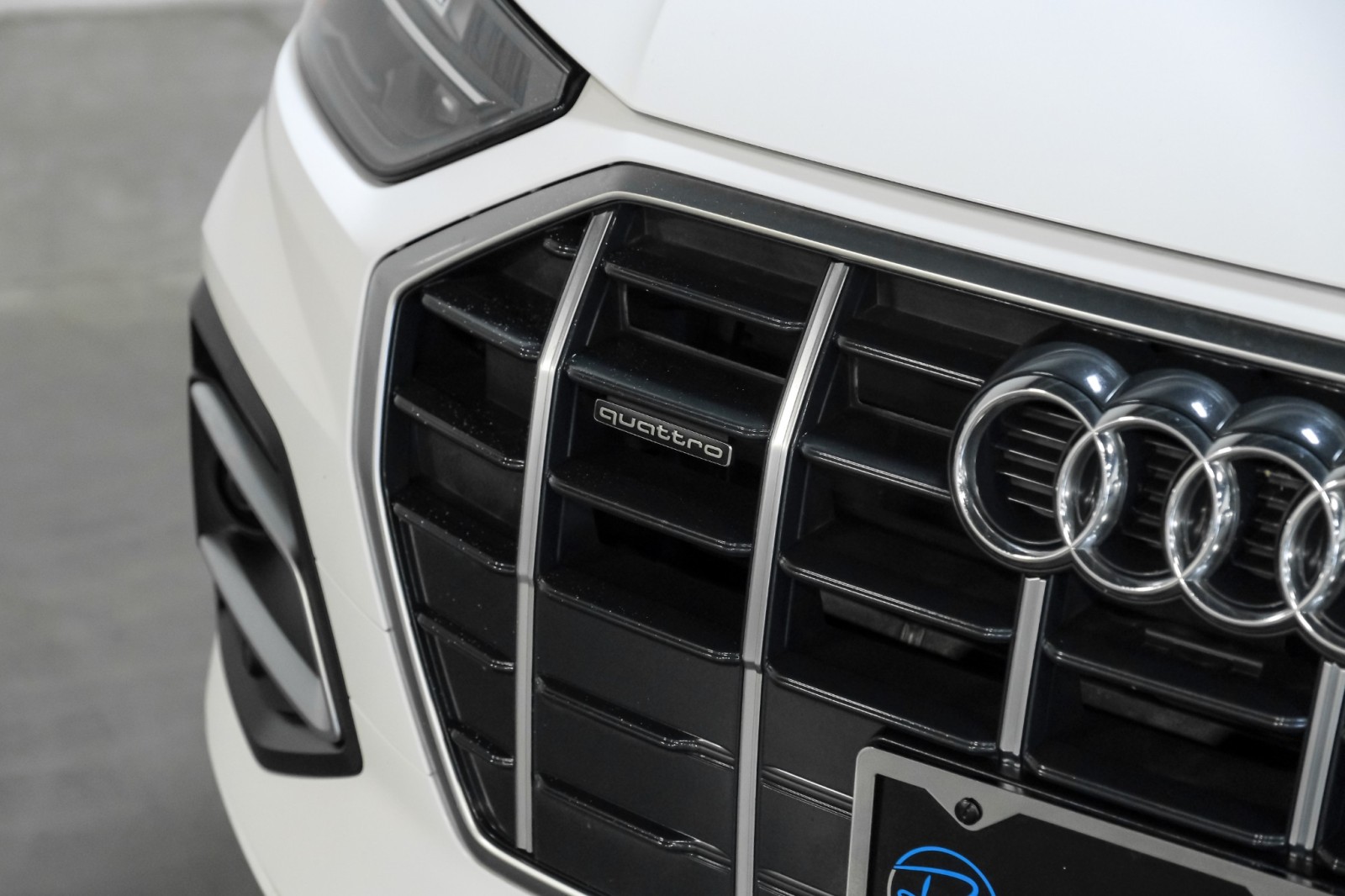 2021 Audi Q5 Premium quattro ConveniencePkg PanoRoof SportWhlPkg 54