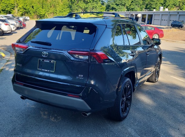 ToyotaRAV47