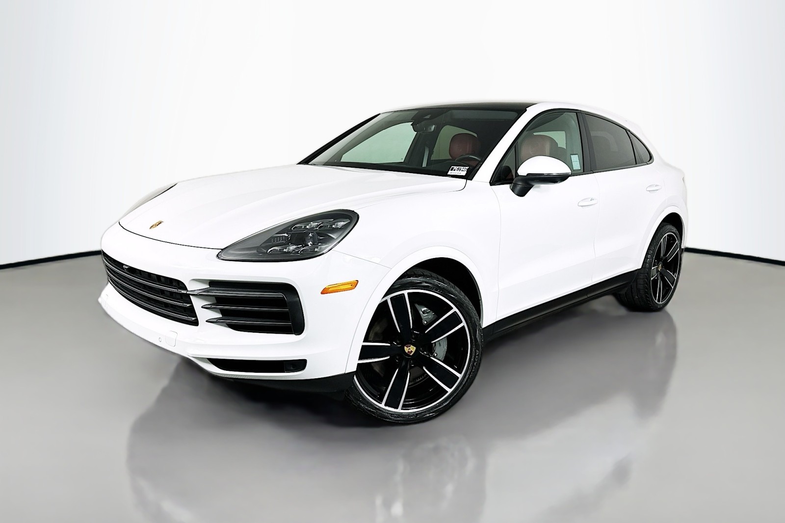 2022 Porsche Cayenne S's photo