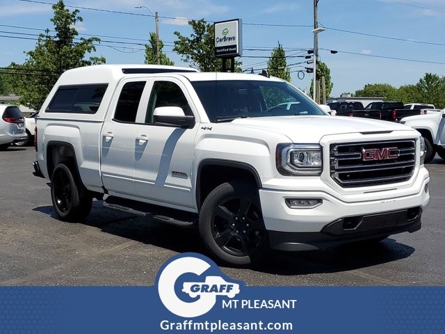  2017 GMC Sierra 1500 Base Double Cab 4WD   