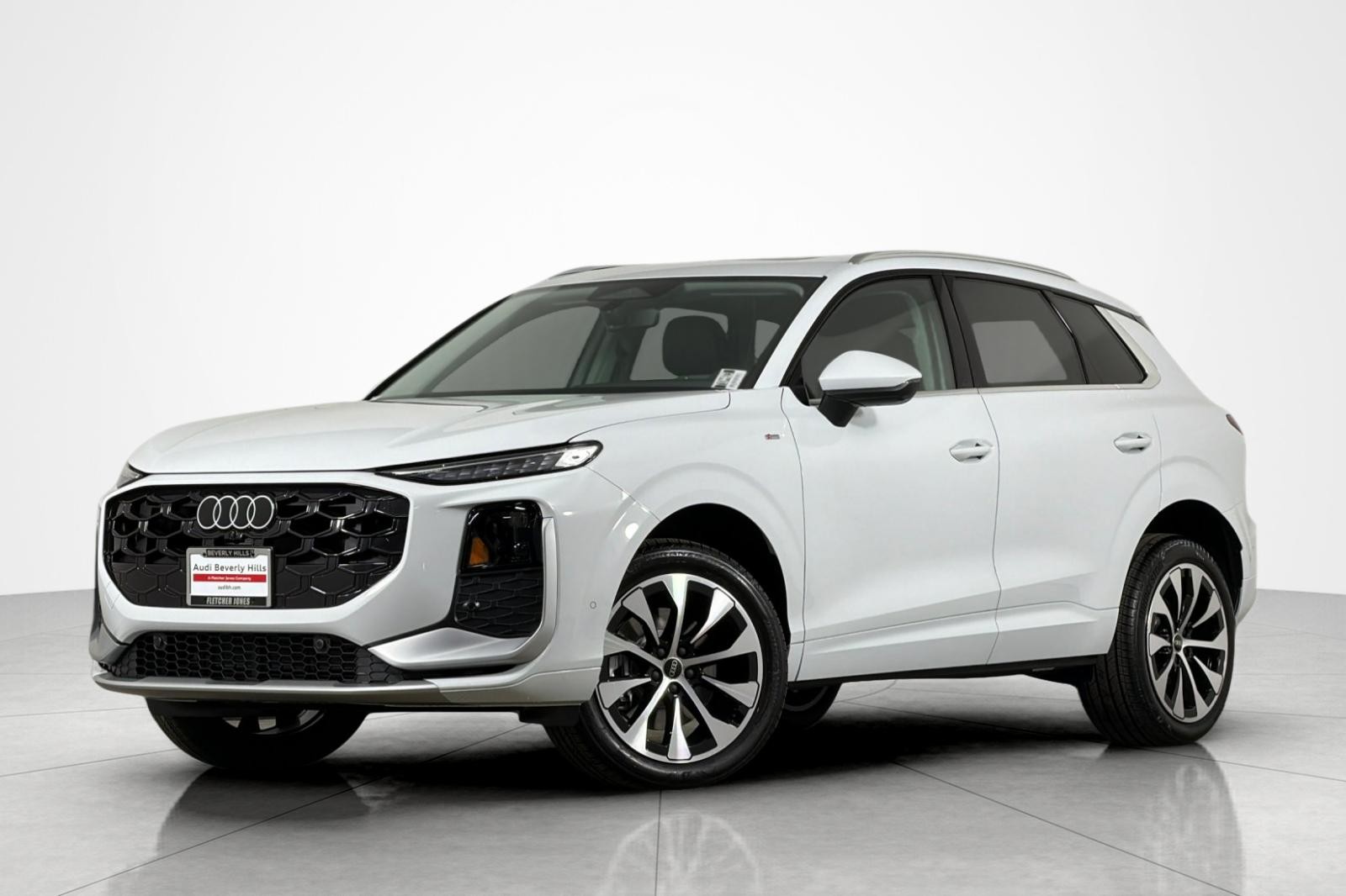 2026 Audi Q3 2026 Audi Q3 S line quattro SUV