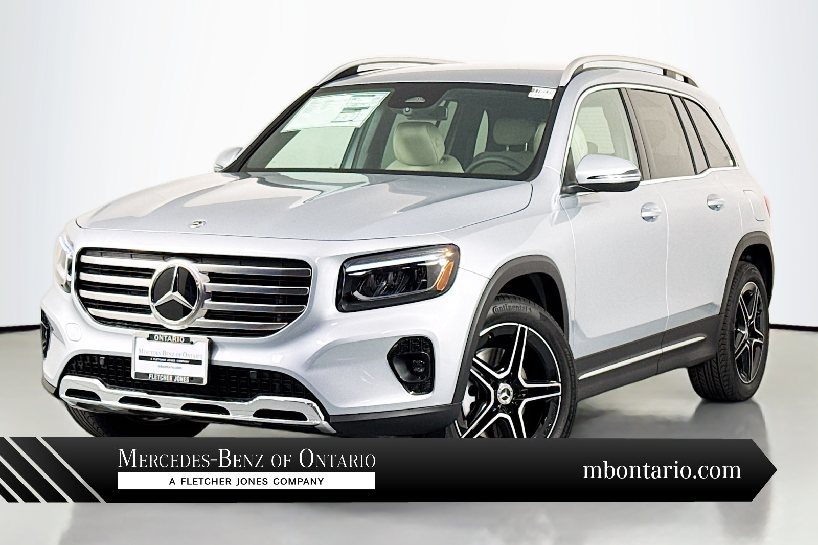 Cirrus Silver Metallic 2026 Mercedes-Benz GLB 250 FWD SUV / Crossover Front-Wheel Drive Automatic