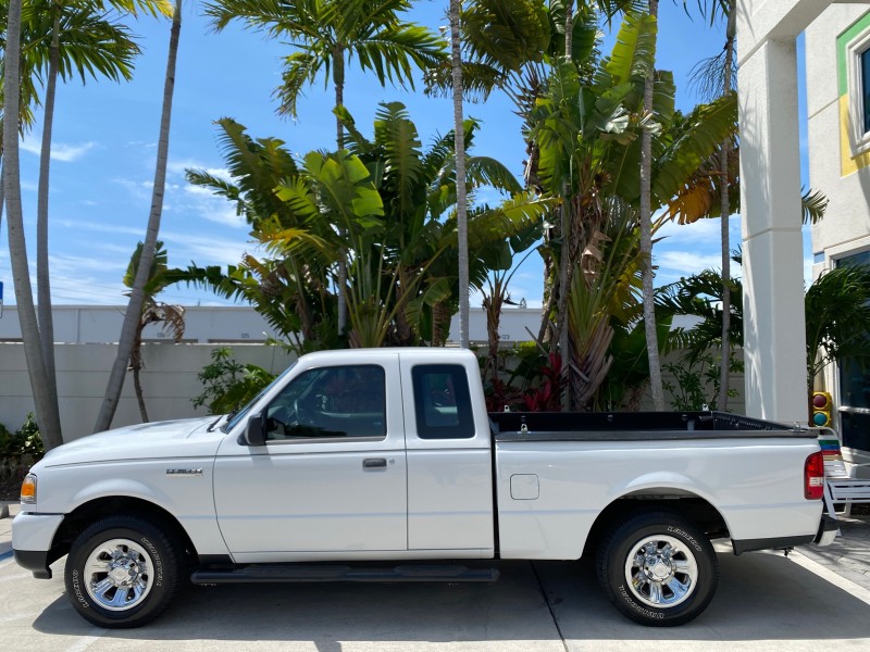 2011 Ford Ranger XLT LOW MILES 44,686 in ,