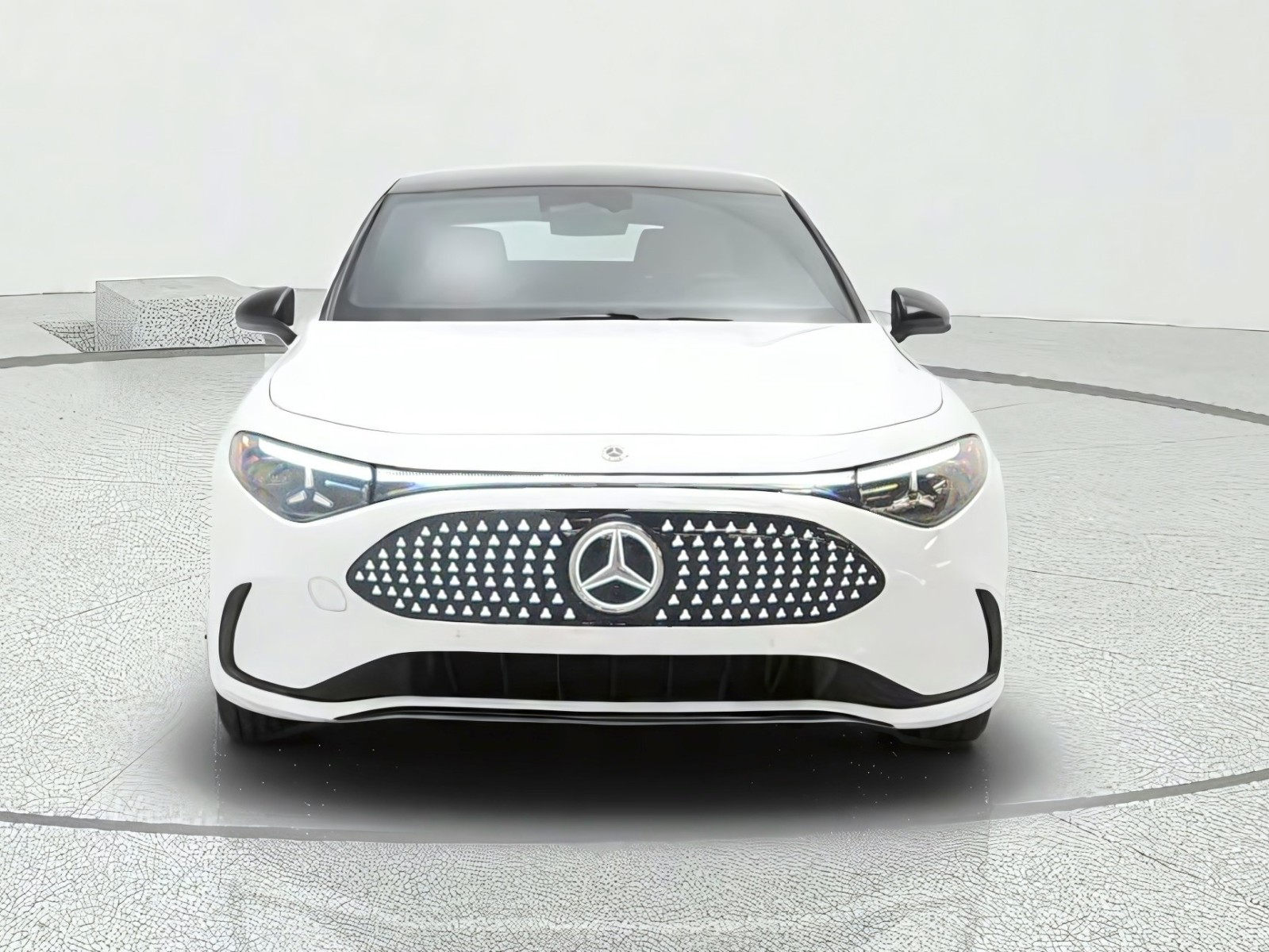 New 2027 Polar White Mercedes-Benz CLA 250+ Electric RWD image 2