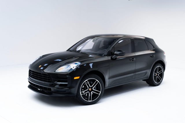 2021  Macan  in , 