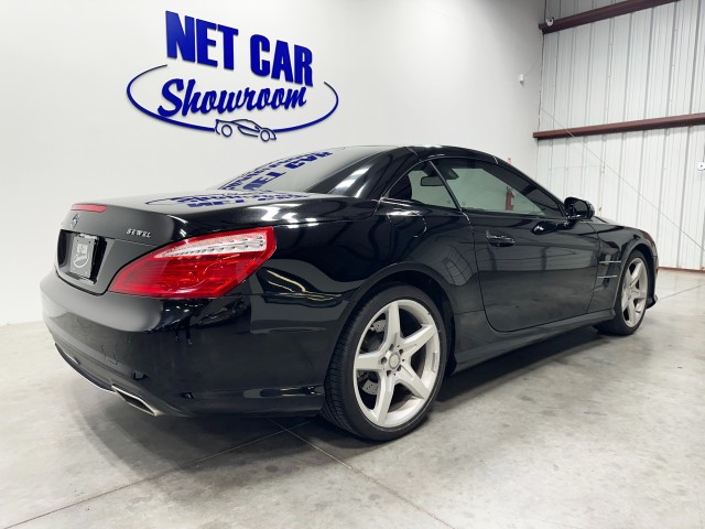 2014 Mercedes-Benz SL-Class SL 550 in , 