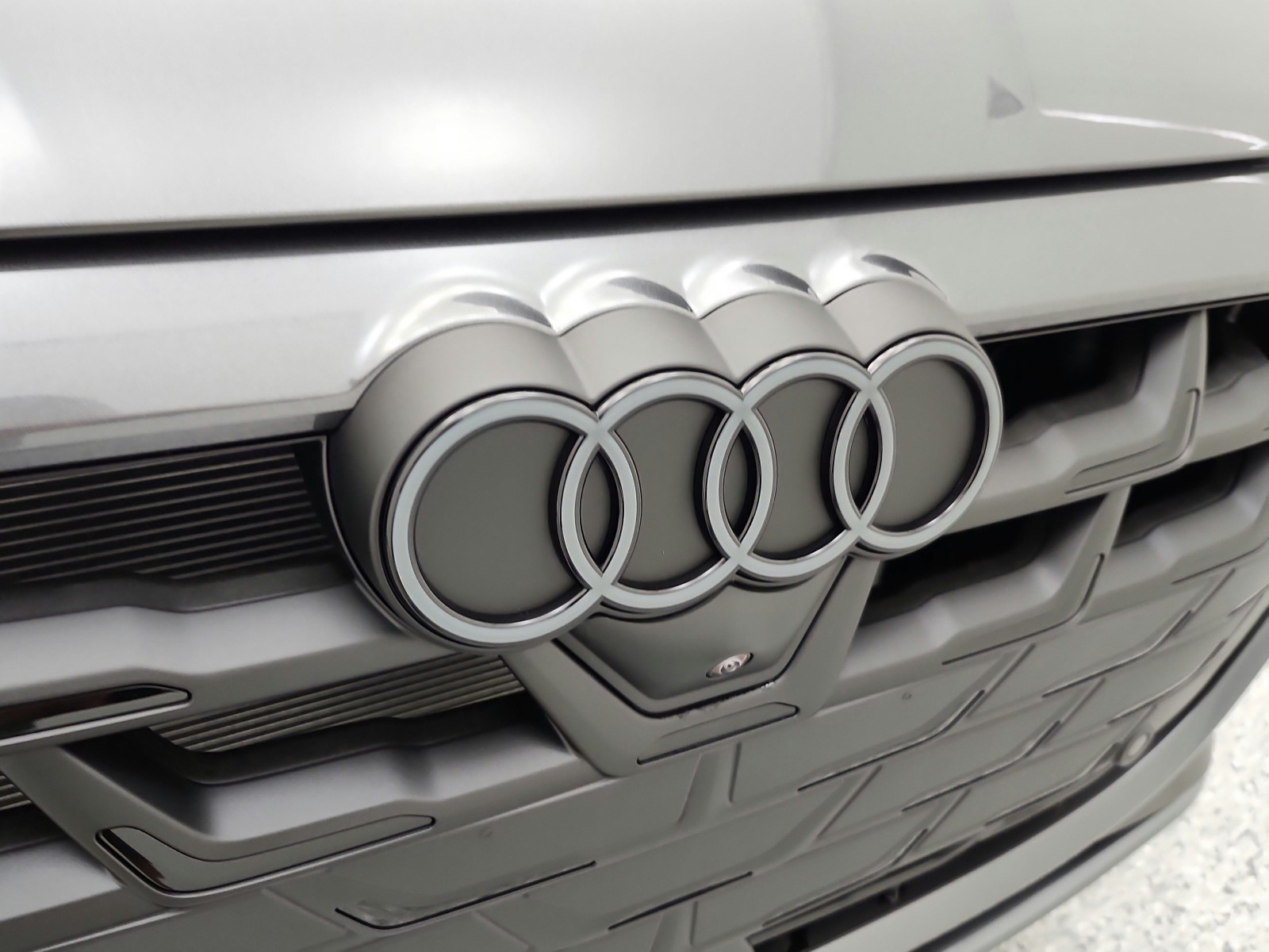 New 2026 Daytona Gray Pearl Effect Audi quattro image 14
