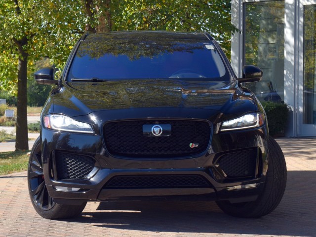 2017 Jaguar F-PACE S AWD Tech Pkg. Driver Assist Pkg. 22 Wheels Comfort & C 7