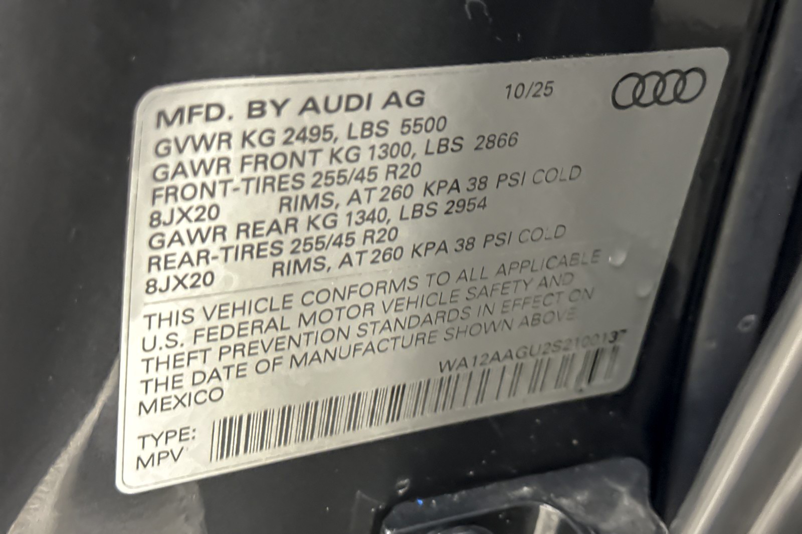 New 2025 Tambora Gray Metallic Audi Premium Plus 2.0 TFSI quattro image 24