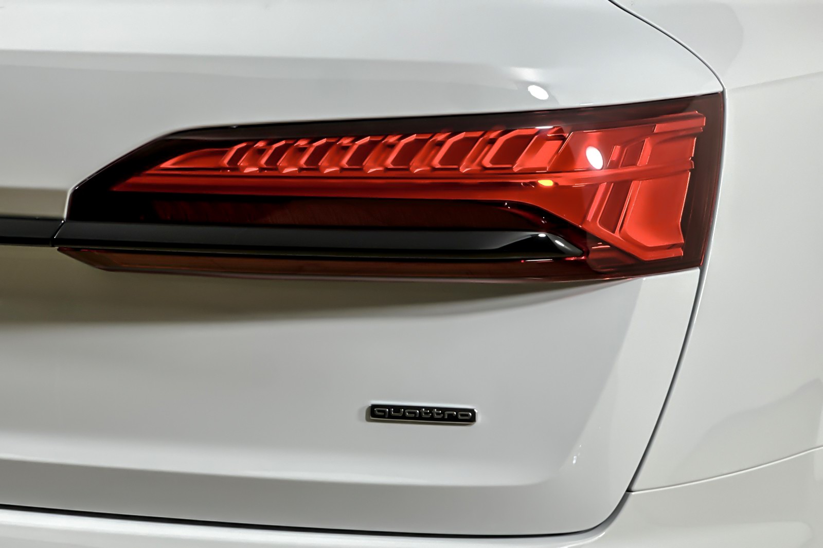 New 2026 Glacier White Metallic Audi Premium Plus 45 quattro *Ltd Avail* image 25