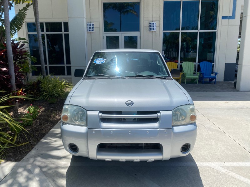 2002 Nissan Frontier 2WD XE XCAB 5 SPD AC 4 CYL in ,