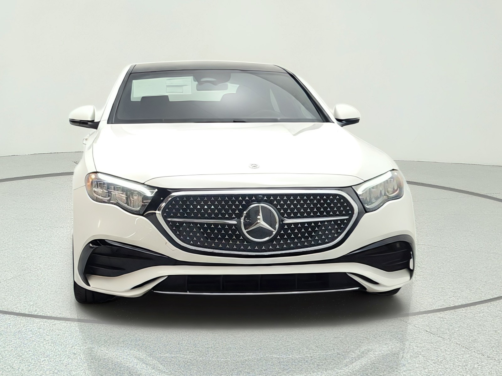 New 2027 Polar White Mercedes-Benz E 350 RWD Sedan image 2