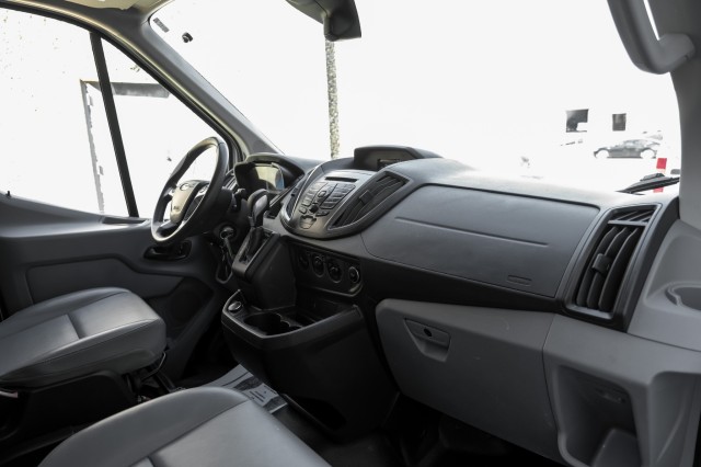 2019 Ford Transit Van  14