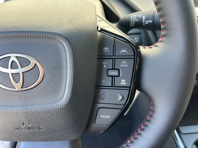 ToyotaPrius Plug-In Hybrid20