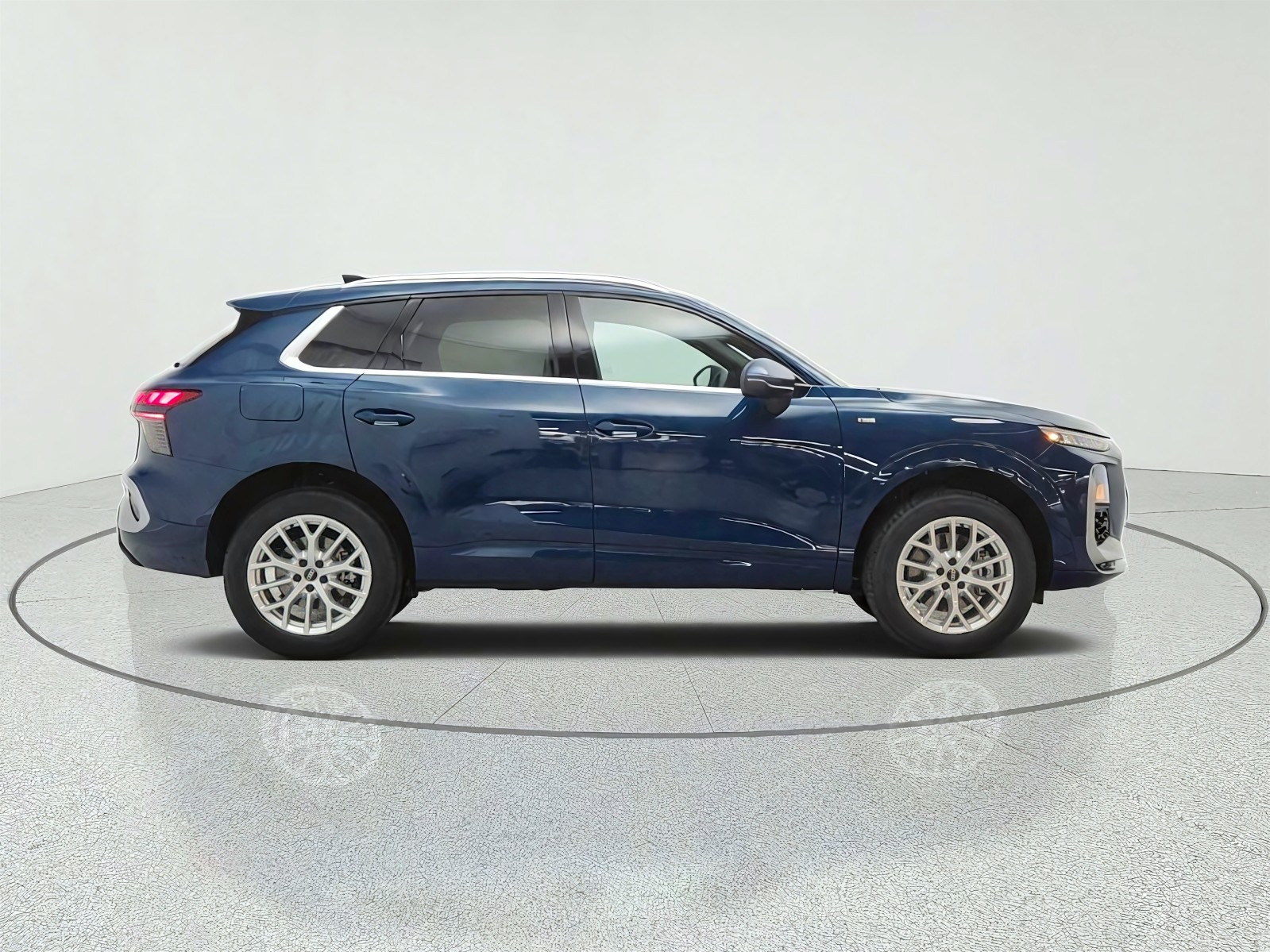 New 2026 Malpelo Blue Metallic Audi S line quattro image 4