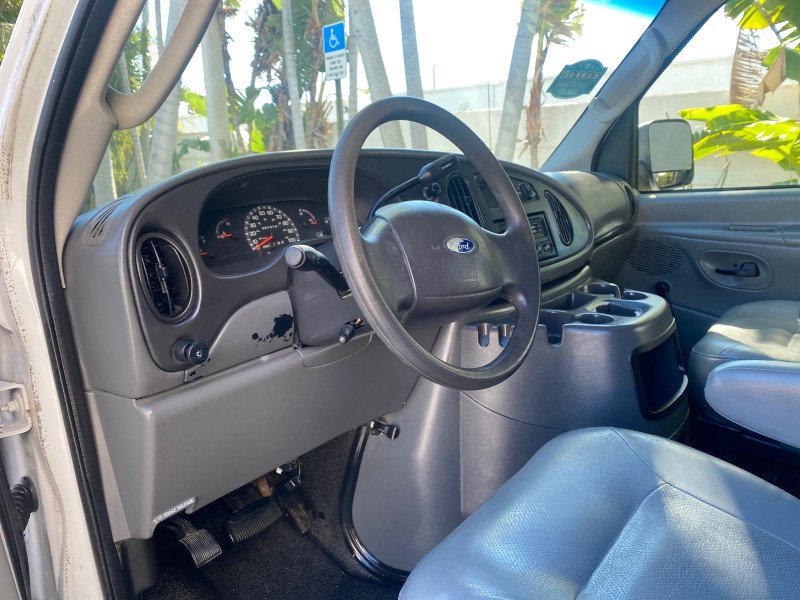 2003 Ford Econoline Cargo Van E 250 SUPER CARGO LOW MILES 67,419 in , 