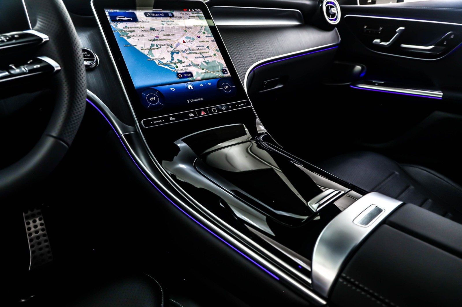 New 2026 Polar White Mercedes-Benz GLC 300 image 6