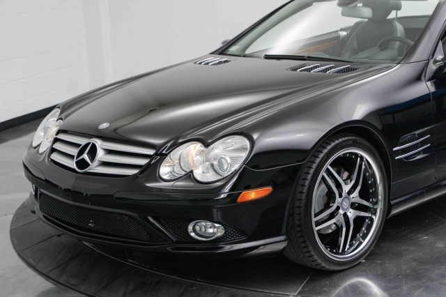 2007 Mercedes-Benz SL-Class 5.5L V8 17