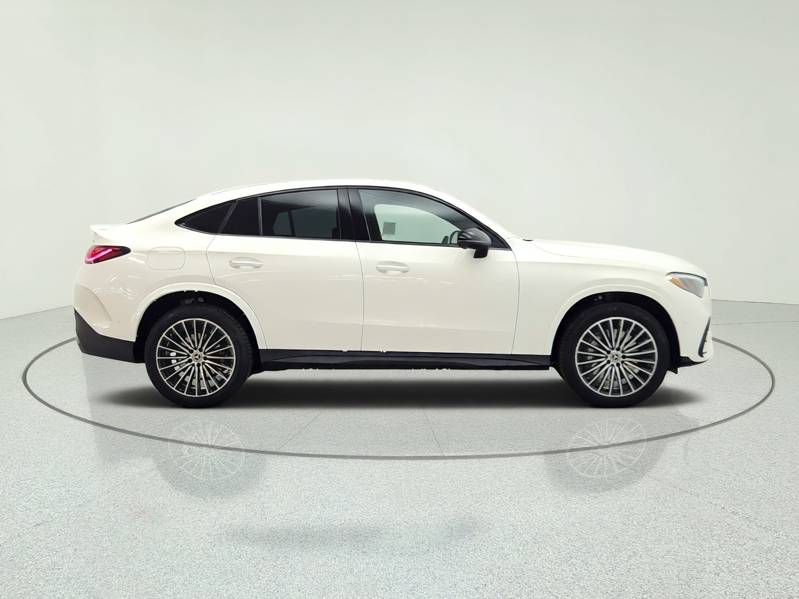 New 2026 Polar White Mercedes-Benz GLC 300 4MATIC® Coupe image 4
