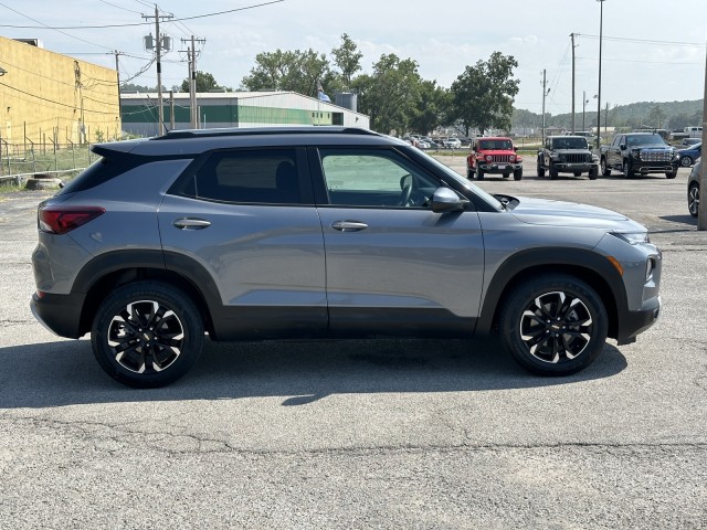 2021 Chevrolet Trailblazer LT 2