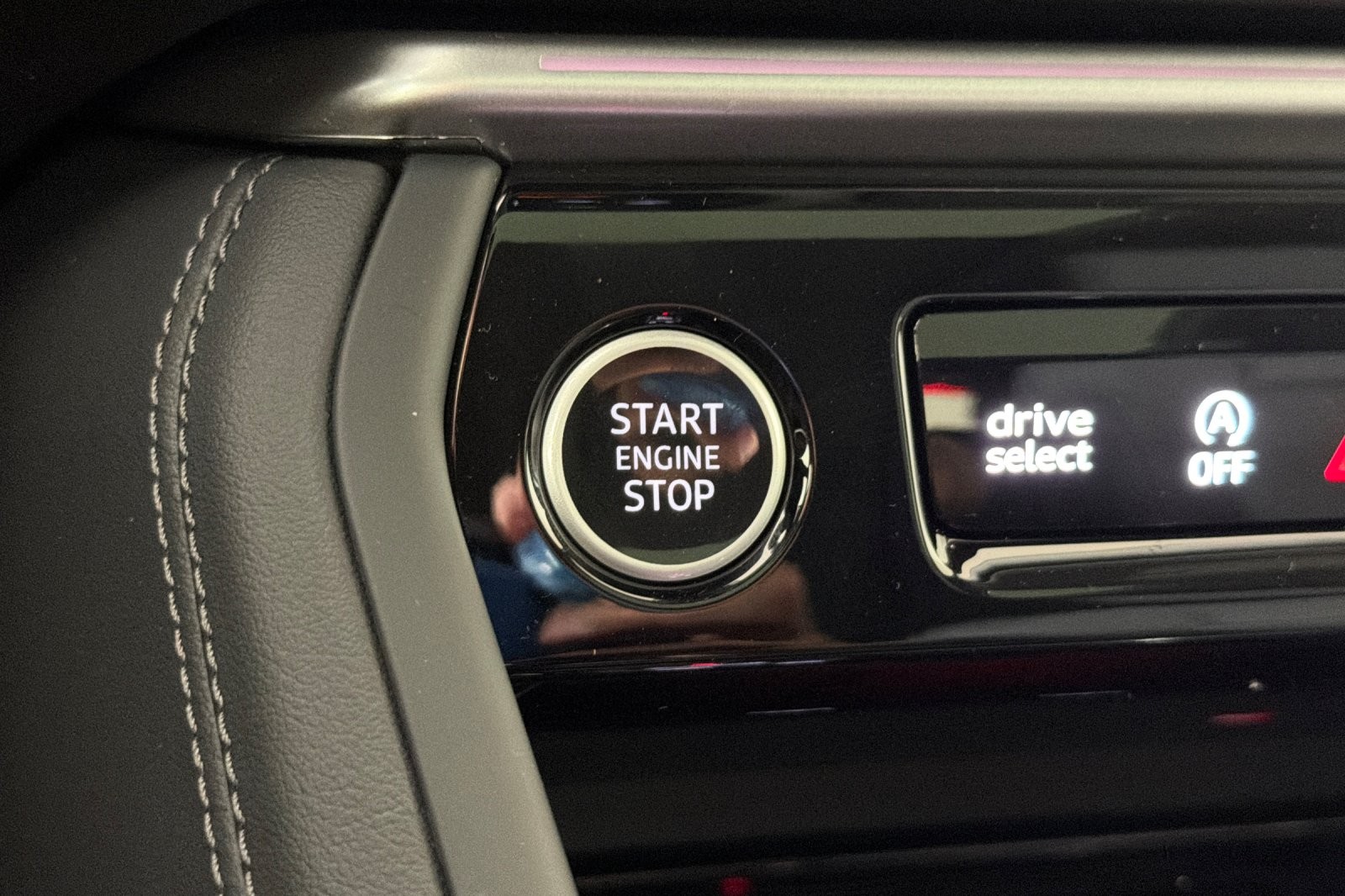 New 2026 Glacier White Metallic Audi Premium 2.0 TFSI quattro image 22