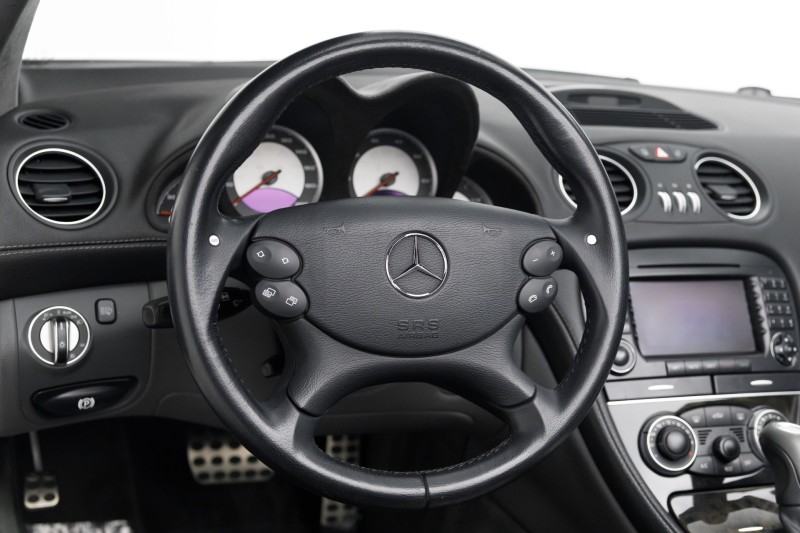 2006 Mercedes-Benz SL 55 AMG 5.5L AMG in , 