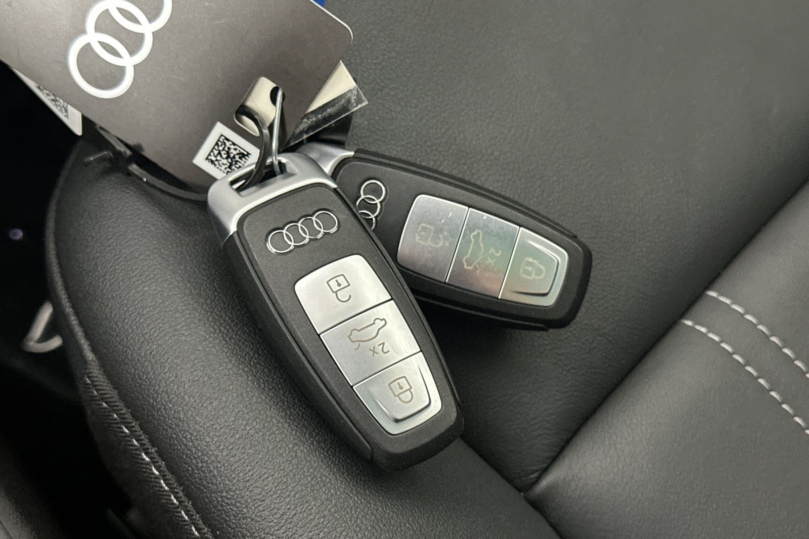 Used 2023 Mythos Black Metallic Audi Premium Plus 40 RWD image 25