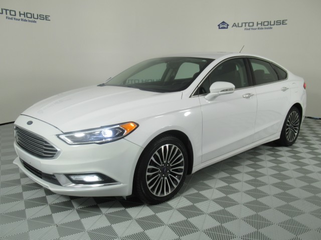 56052017 Ford Fusion SE