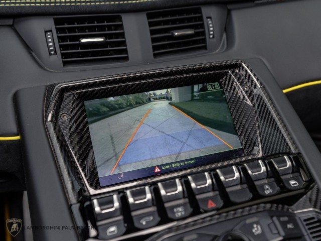 Lamborghini Aventador