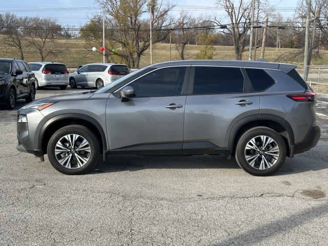 2023 Nissan Rogue SV 5