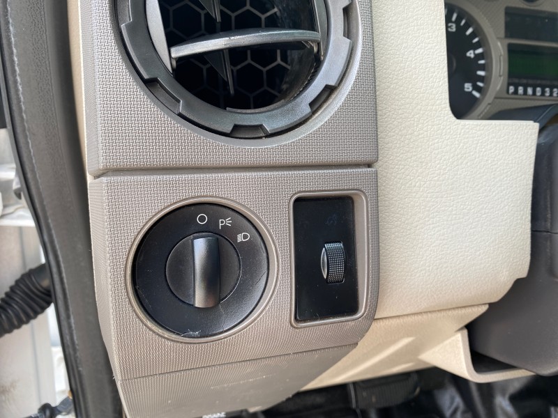 2008 Ford Super Duty F-350 POWER STROKE TURBO DIESEL XL in , 