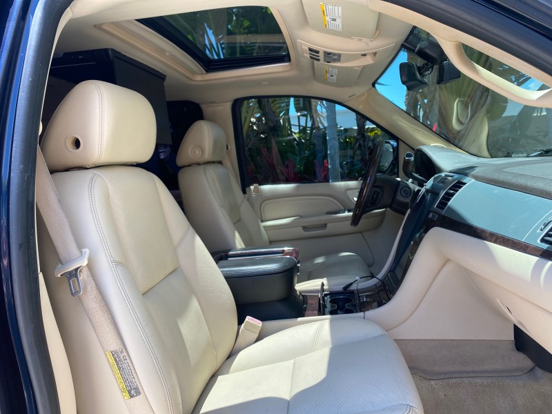 2007 Cadillac Escalade ESV SUNROOF AWD LOW MILES 47,118 in , 