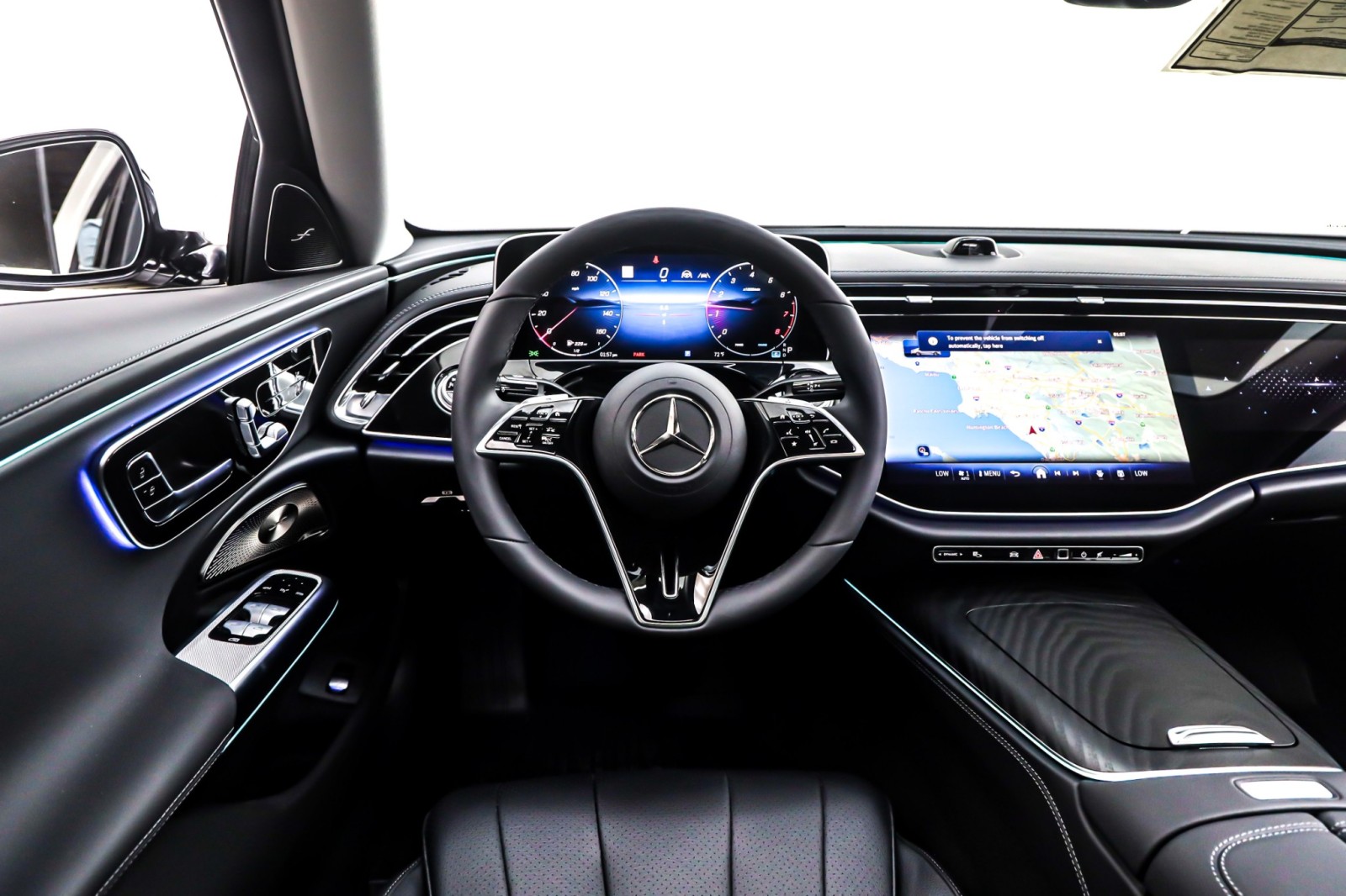 New 2025 Polar White Mercedes-Benz E 350 image 4