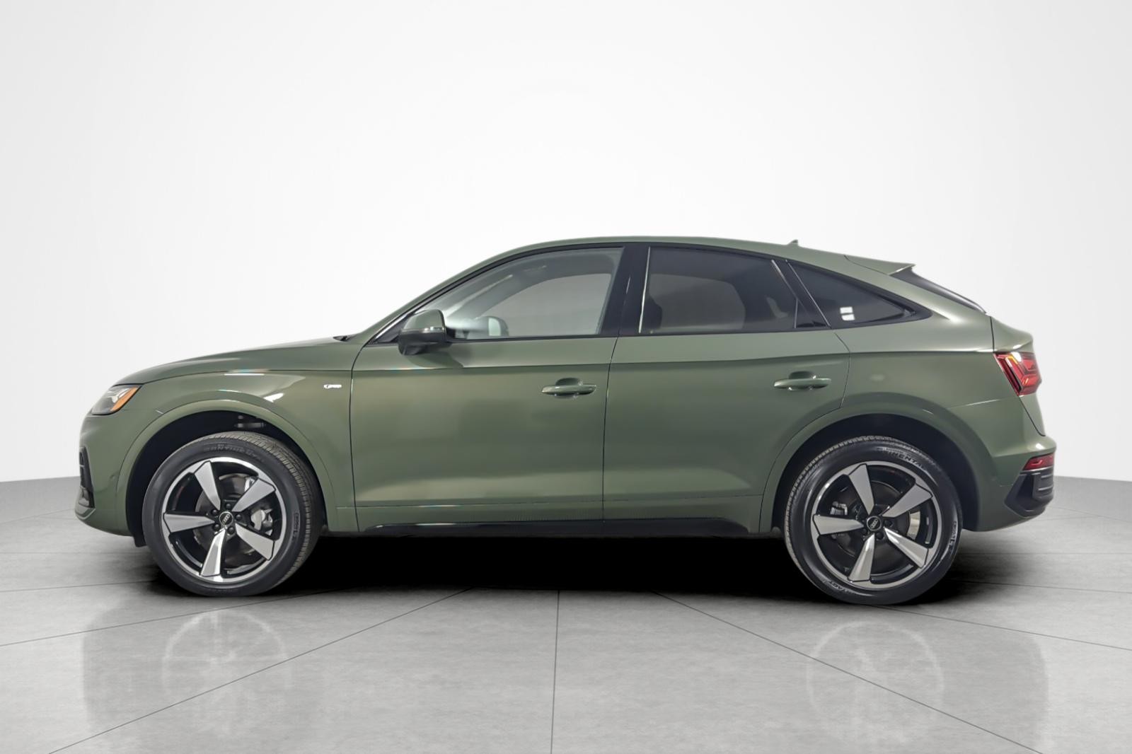 Used 2023 District Green Metallic Audi S line Prestige 45 TFSI quattro image 2