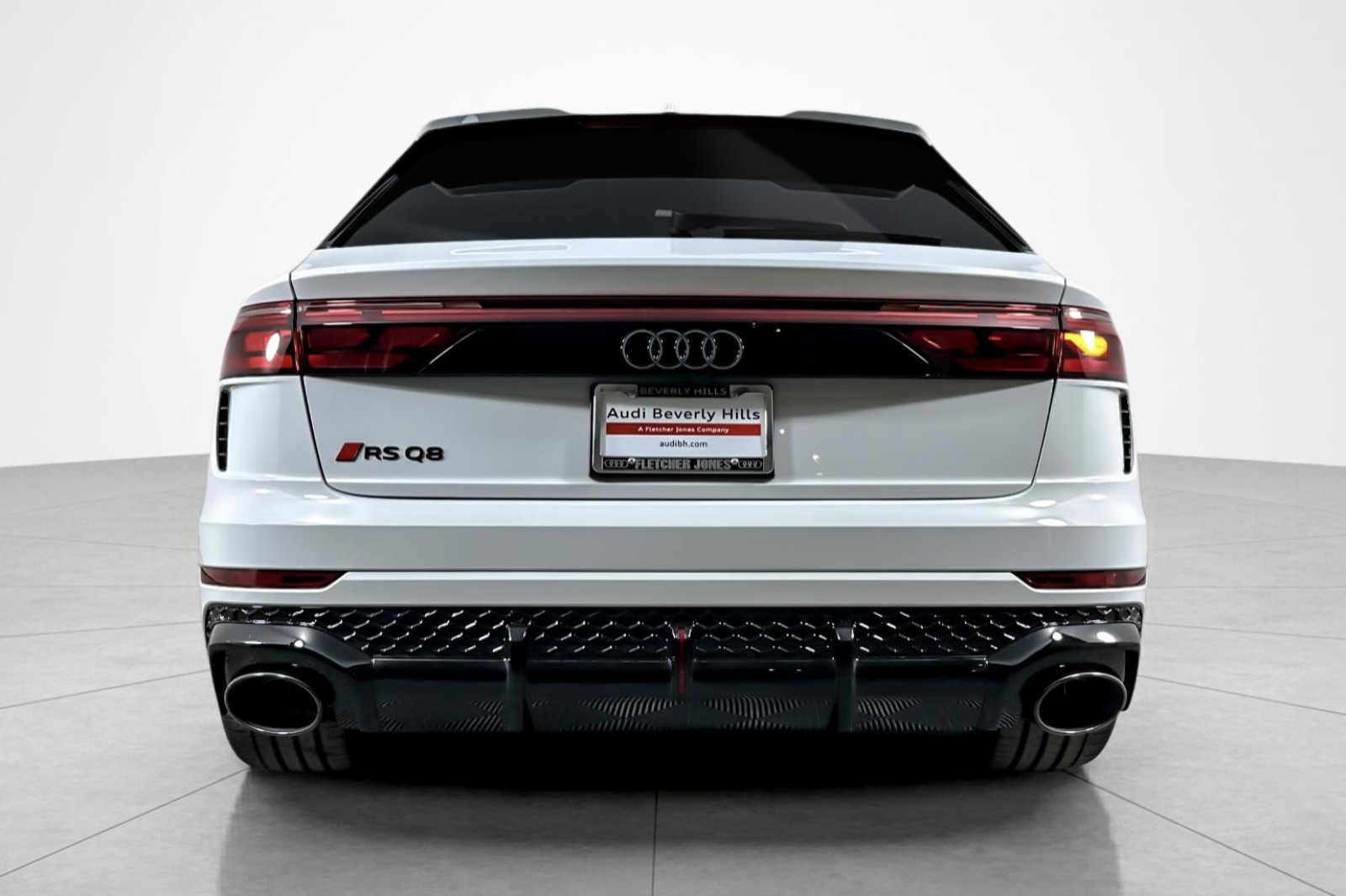 New 2026 Glacier White Metallic Audi performance quattro image 5