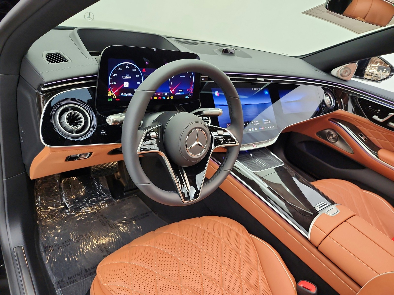 New 2027 Emerald Green Metallic Mercedes-Benz S 500 4MATIC® Sedan image 9