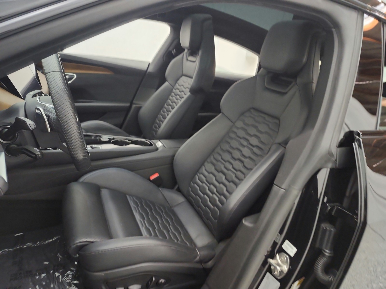 Used 2023 Mythos Black Metallic Audi Premium Plus quattro image 10