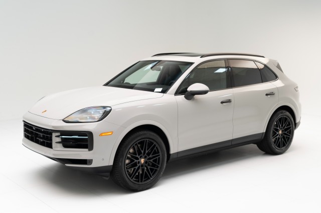 2025  Cayenne  in , 