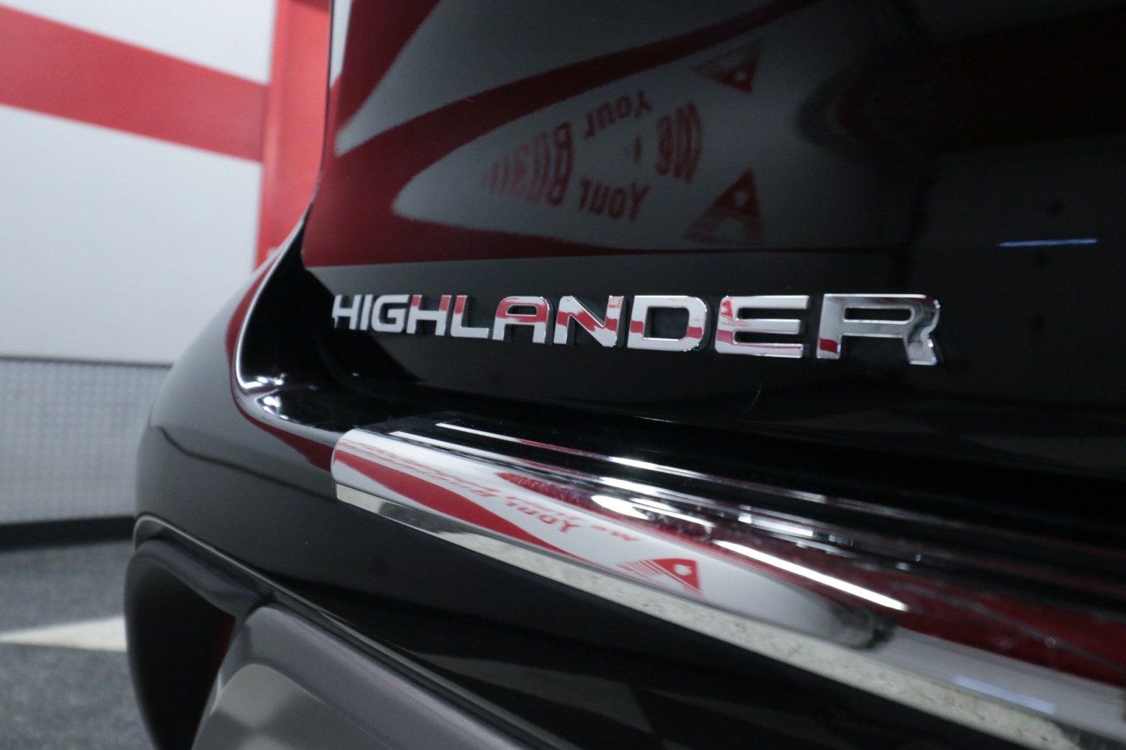 Used Car 2022 Toyota Highlander  Hybrid Platinum For Sale Under $40,000 In Austin, Texas