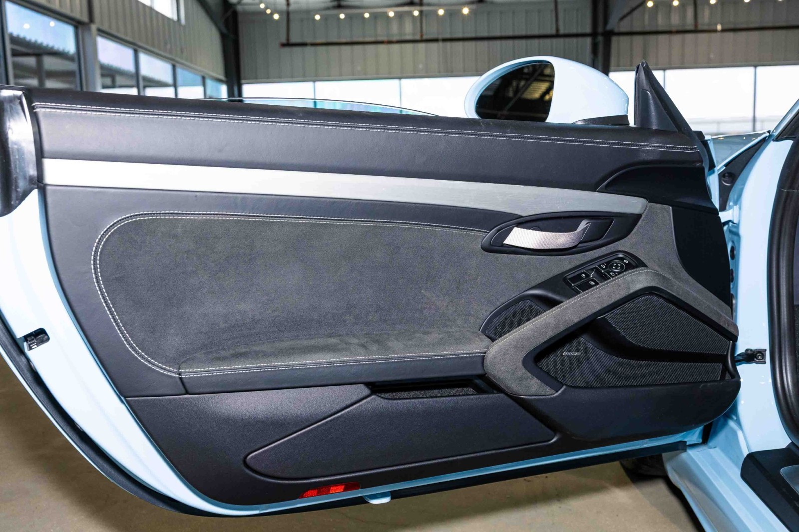 Used Car 2022 Porsche 718 Cayman  Gt4 For Sale Under $140,000 In Boerne, Texas