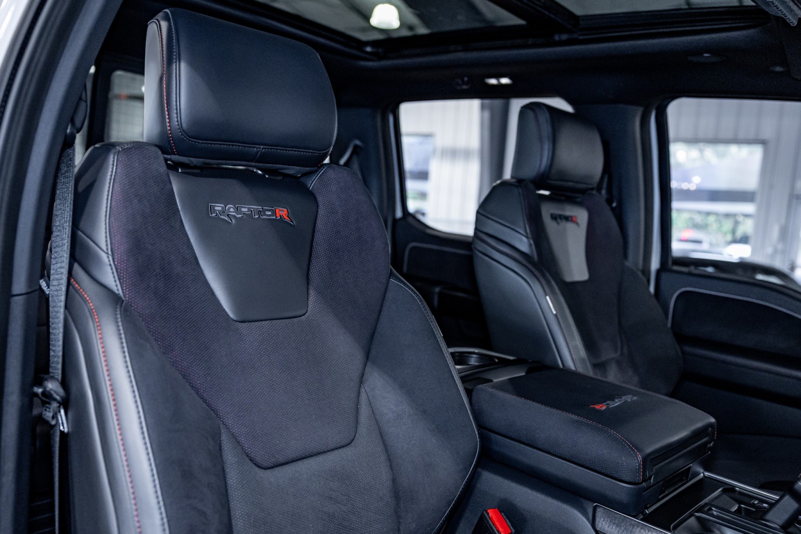 Used Car 2025 Ford F-150  Raptor R - 720 Horsepower - Supercharged V8 For Sale Under $140,000 In Boerne, Texas