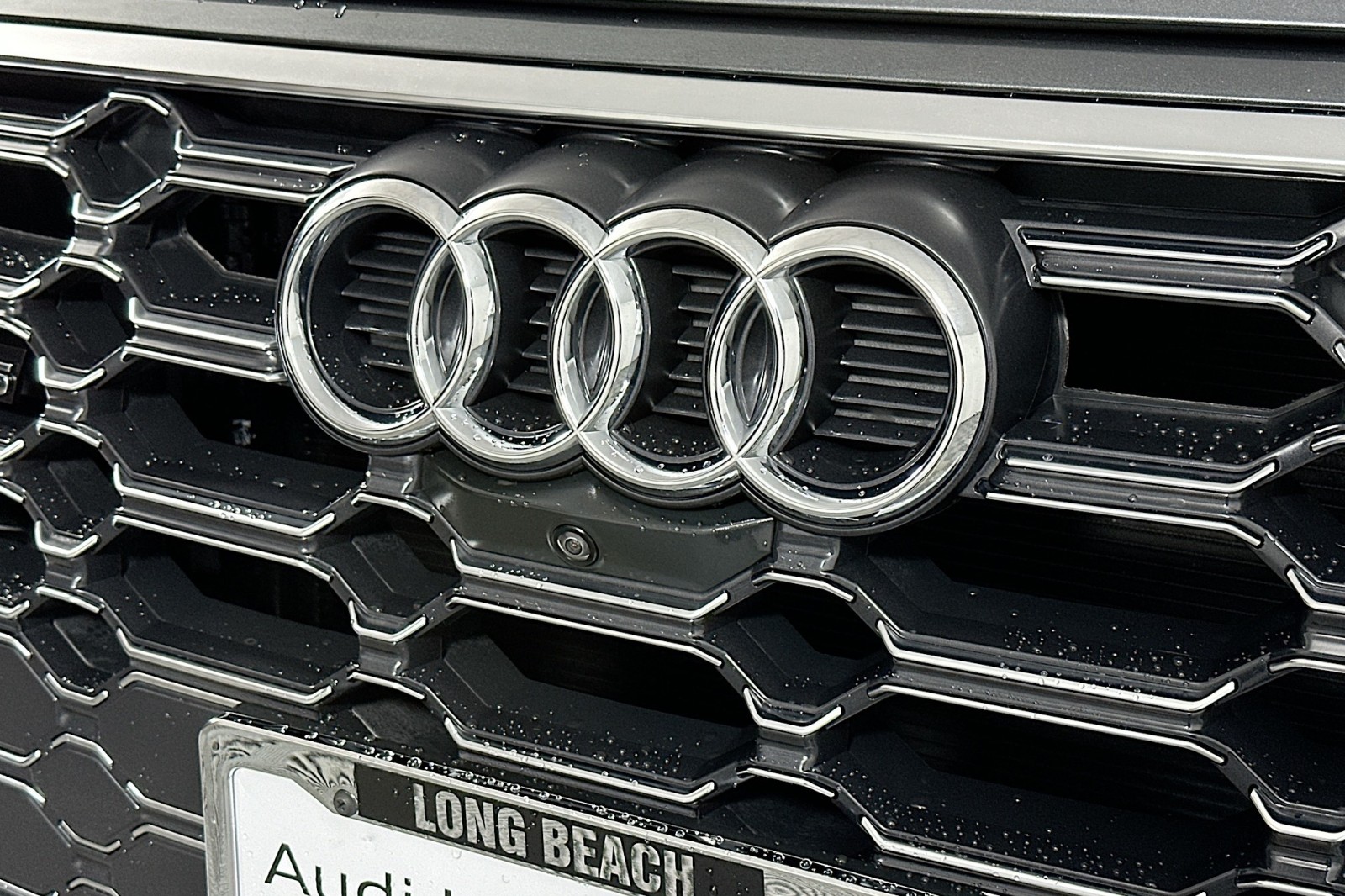 Used 2025 Daytona Gray Pearl Effect Audi Premium Plus image 15