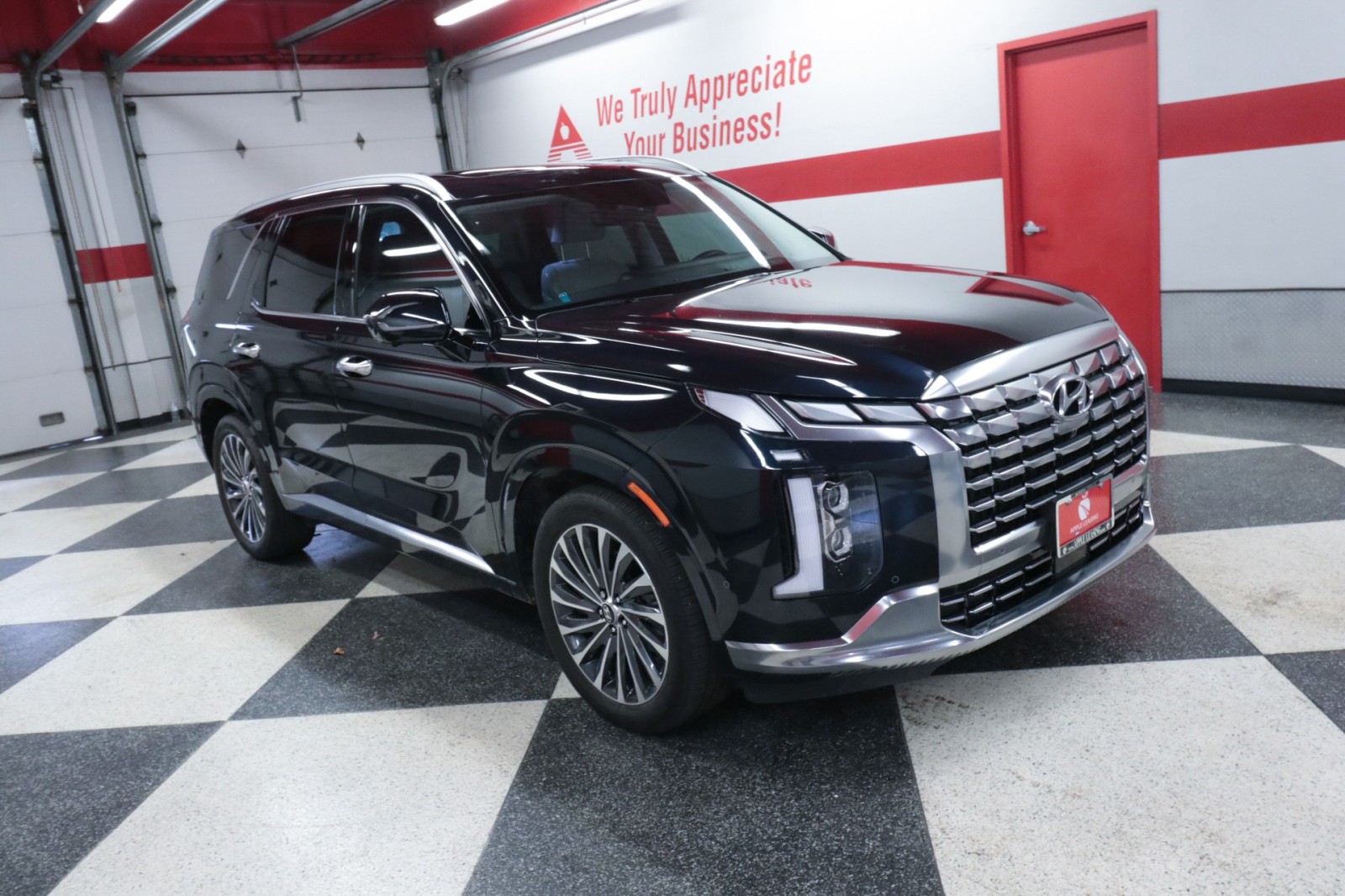 Used Car 2025 Hyundai Palisade  Calligraphy For Sale Under $50,000 In Austin, Texas