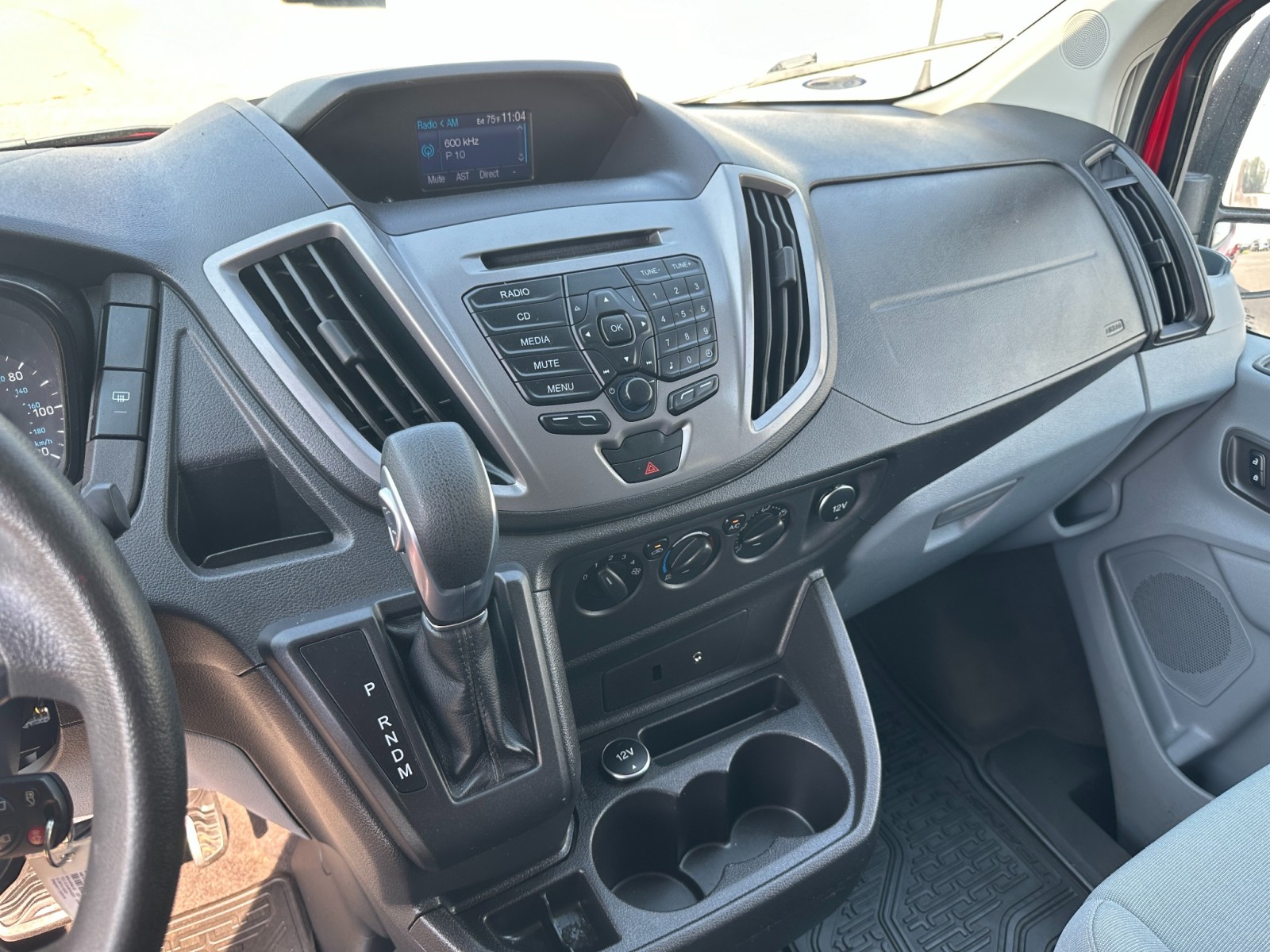 2015 Ford Transit Wagon XLT 14